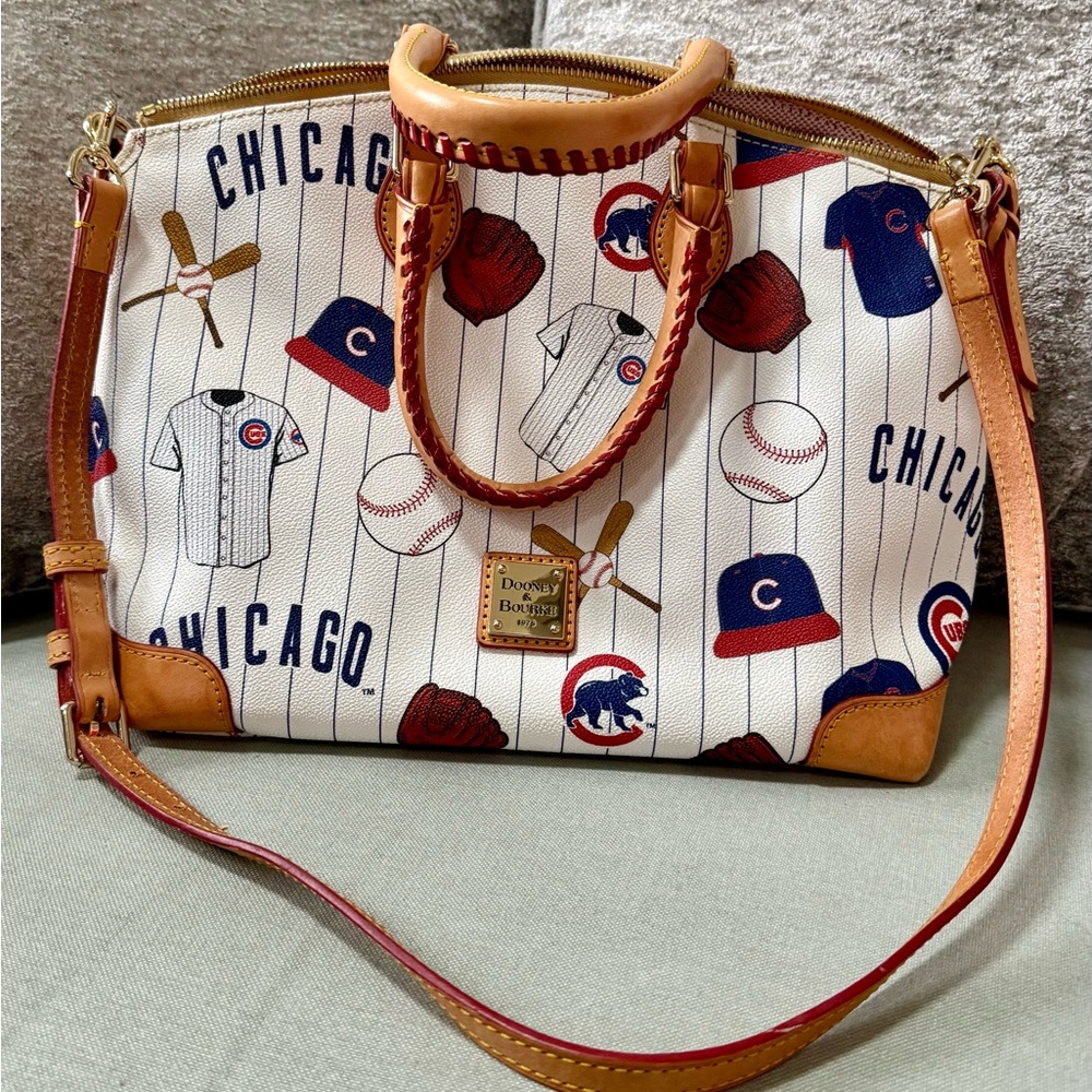 **RARE** Dooney & Bourke Chicago Cubs Satchel -RARE 2016 PRINT